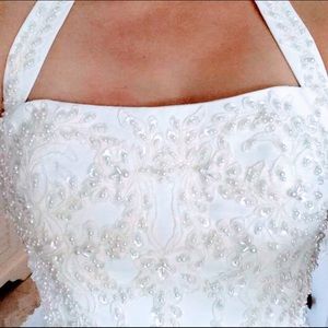 NWT wedding dress size 4 (ivory)